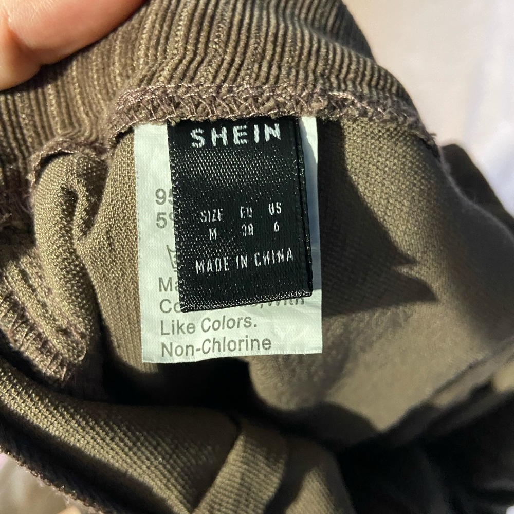 Brown corduroy pants - Picture 4 of 7